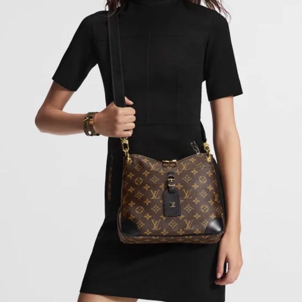 Louis Vuitton Monogram Odeon MM in Black